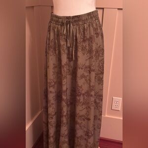 BLUETIME Women 
XL Olive Floral Maxi Skirt
